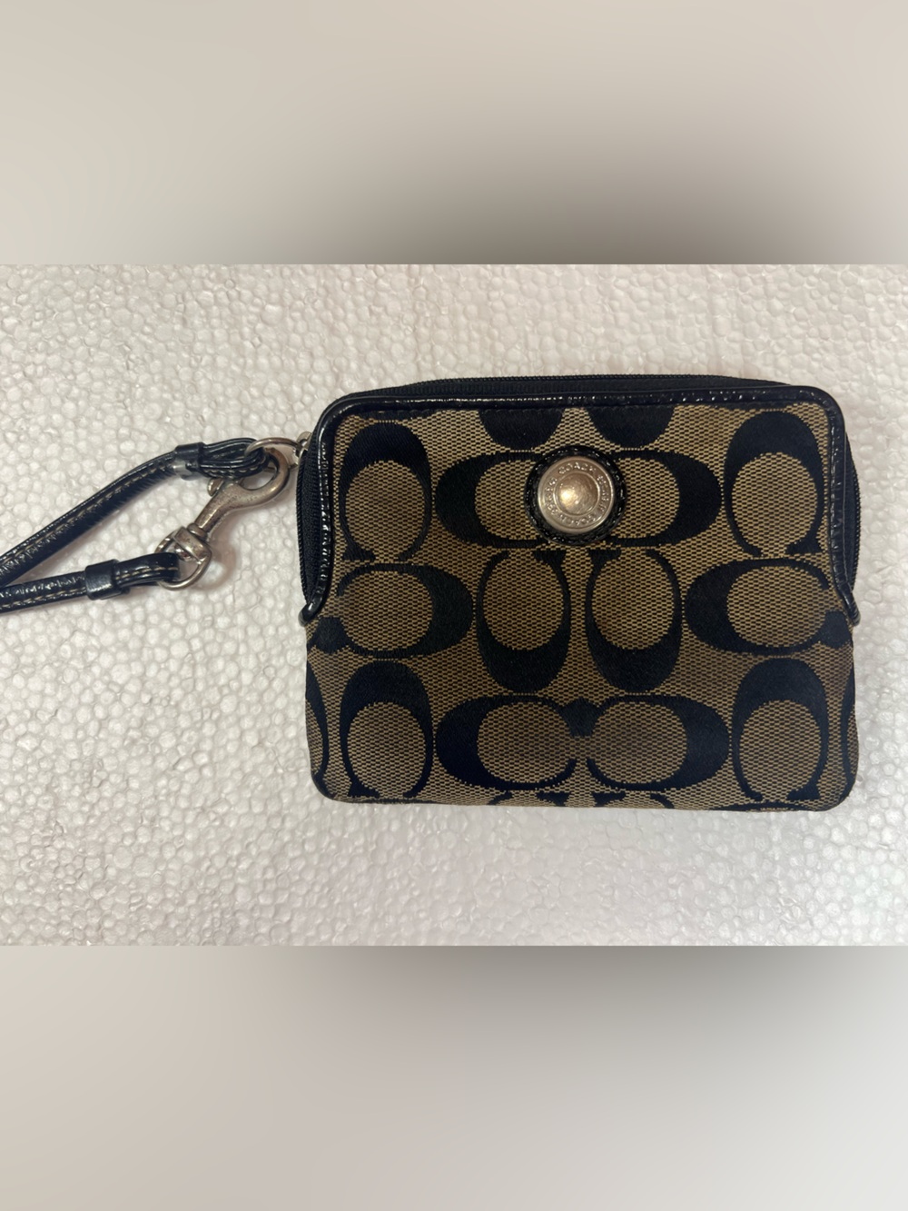 Coach Signature Jacquard Zip Around Coin Purse Wristlet Wallet Brown Black